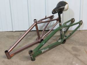 lot 22 image: Haro Nyquist X3 BMX Frame, Redline RL340 Frame