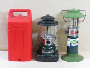 lot 32 image: 2 Coleman Lanterns