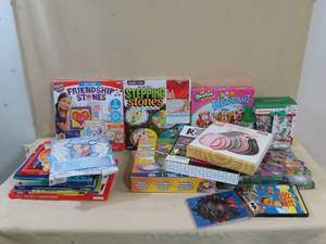 lot 50 image: Kids Craft sets and books