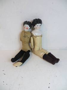 2 VINTAGE Dolls
