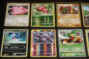 Pokemon Trading Card Lot  21 Cards