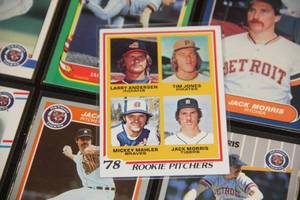 Jack Morris Baseball Card Lot with Rookie Card  25 Cards
