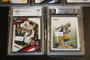Lot of Graded Football Cards  5 Cards