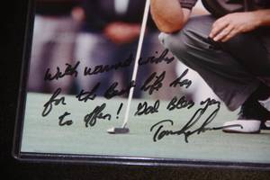 Tom Lehman 8x10 Photo and Footjoy Glove Auto
