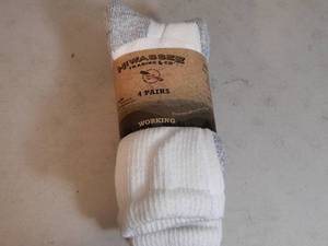 4 New Pairs of Hiwassee Trading Socks