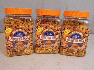 3 New Canisters of Cheesy Cheddar Hunter Mix
