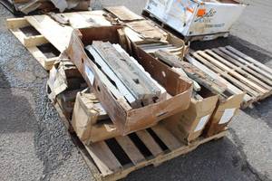 Lot of (6 Boxes) Cliffstone Montour, Cliffstone Apache, Cliffstone Bradford