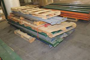 Lot of (20) Commercial Pallet Racking Beams