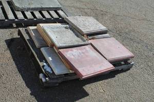 Lot of (16) Flats 18x18x1.5in.