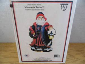 MN Twins  Olde Worls Santa Figure