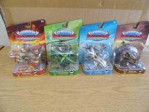 Lot of 12 Skylander Toys