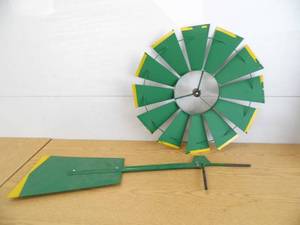 Windmill Arrow & Wheel