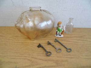 Piggy Bank - Occupied Japan - Skeleton Keys