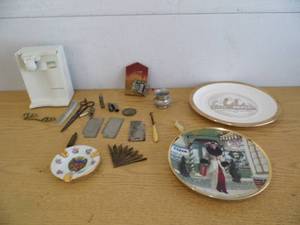 Can Opener - Plates - Sewing Machine Pieces