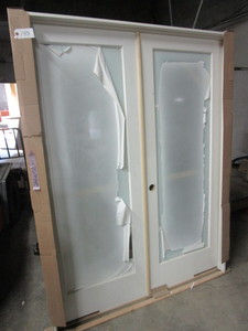 lot 145 image: 1 LITE DOUBLE FRENCH INTERIOR DOOR BRAND NEW