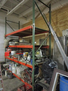 lot 151 image: PALLET RACKING