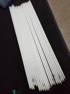 lot 198 image: Lot of (Approximately 21) New 45in. Fluorescent Tube Lighting T5 34W 4100K