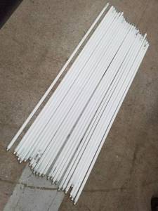 lot 199 image: Lot of (Approximately 24) New 45in. Fluorescent Tube Lighting T5 34W 4100K