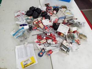 lot 106 image: Lot of New Plumbing Supplies
