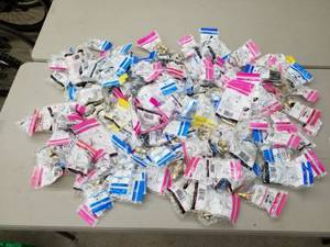 lot 118 image: Lot of New Plumbing Supplies - Fittings, Valves