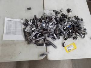 lot 138 image: Lot of New Metal Fittings