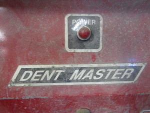 lot 36 image: Dent Master