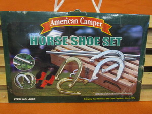 lot 49 image: (New) Horseshoe Set