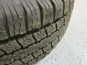lot 83 image: (New) 15 6 Hole Trailer Wheel & Tire ST22575 R15