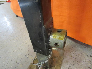 lot 7 image: Trailer Jack