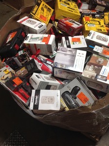 Wholesale Mix Pallet of Hardware Tools, Door Locks and more original Customer returns Dewalt, Husky .........