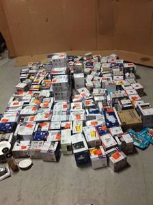 Lot of Recessed LED Lighting diferent sizes original custumers returns
