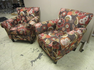 lot 401 image: BAUHAUS SOFA CHAIRS