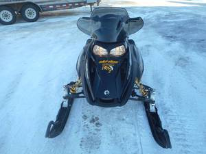 2005 Ski Doo MXZ Renegade 600