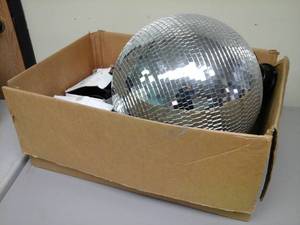 lot 105 image: Visual Effects Inc. Rotating Ball Reflector SL-29 with Eliminator Lighting E106 6V130W