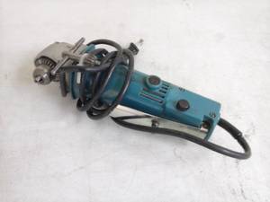 lot 125 image: Makita 38in. Angle Drill DA3000R
