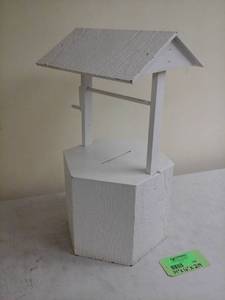lot 136 image: Wishing Well Card Holder