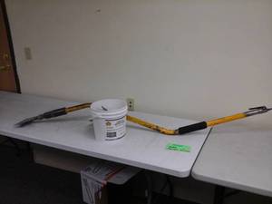 lot 149 image: Pneumatic Paint Scraper