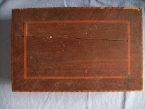 Lincoln writing desk. Needs to be glued. As shown.