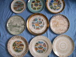 Assorted state collector plates from Montana,Texas,Indiana, South Dakota etc. As shown.