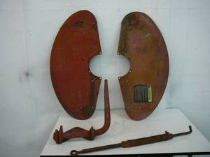 lot 38 image: Vintage Tractor Parts