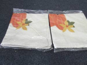 2- 18x18 inch Thanksgiving Throw Pi...