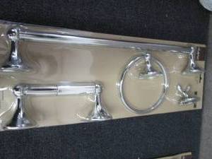 4 pc  Chrome Bath Set...