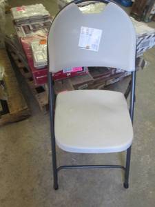 HDX Resin Folding Chair ...