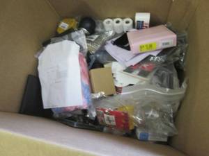 Large Lot of Assorted Items- grab b...