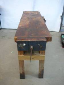 Wooden Work Bench