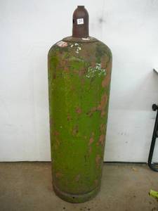 100# Pl Tank and Regulator & Weed Burner