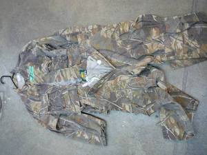 Jackets & Hunting Clothes