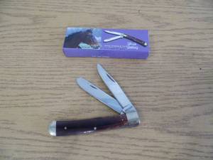 Mustang Trapper Knife