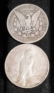 2 SILVER DOLLARS 1900-O 1922-D