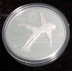 CANADA 1988 WINTER OLYMPICS 1 TROY OZ .999 FINE SILVER IN ORIGINAL PACKAGING